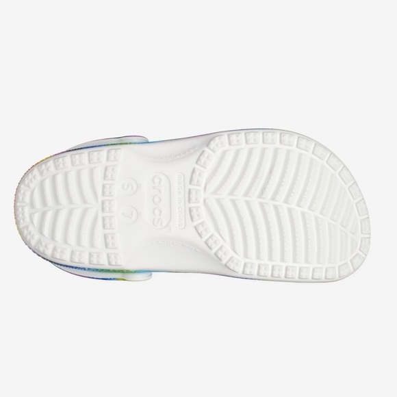 Crocs Classic Spray Dye Clog - Picture 4 of 4